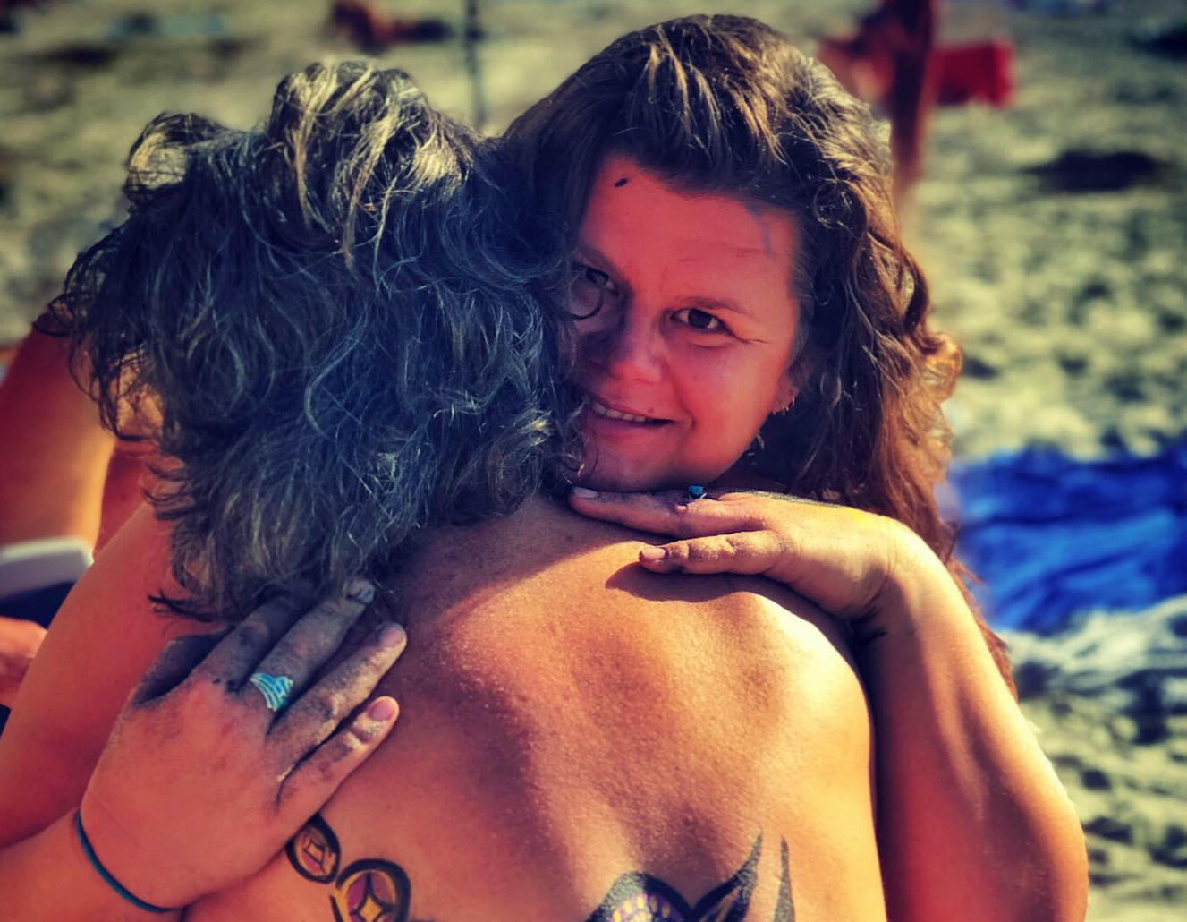 Professional Cuddler: The types of cuddling I offer are grief, consent and boundary, and human connection. I am known for my hug-shakes. Ask for one if you&#39;ve never had one. Pricing starts $300/hr